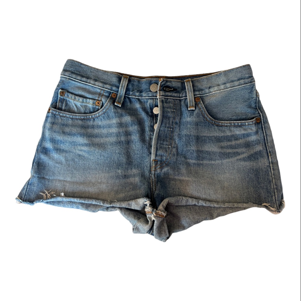 Levi’s 501 Shorts Women’s Size 27 Size 4/5 Butterfly Button